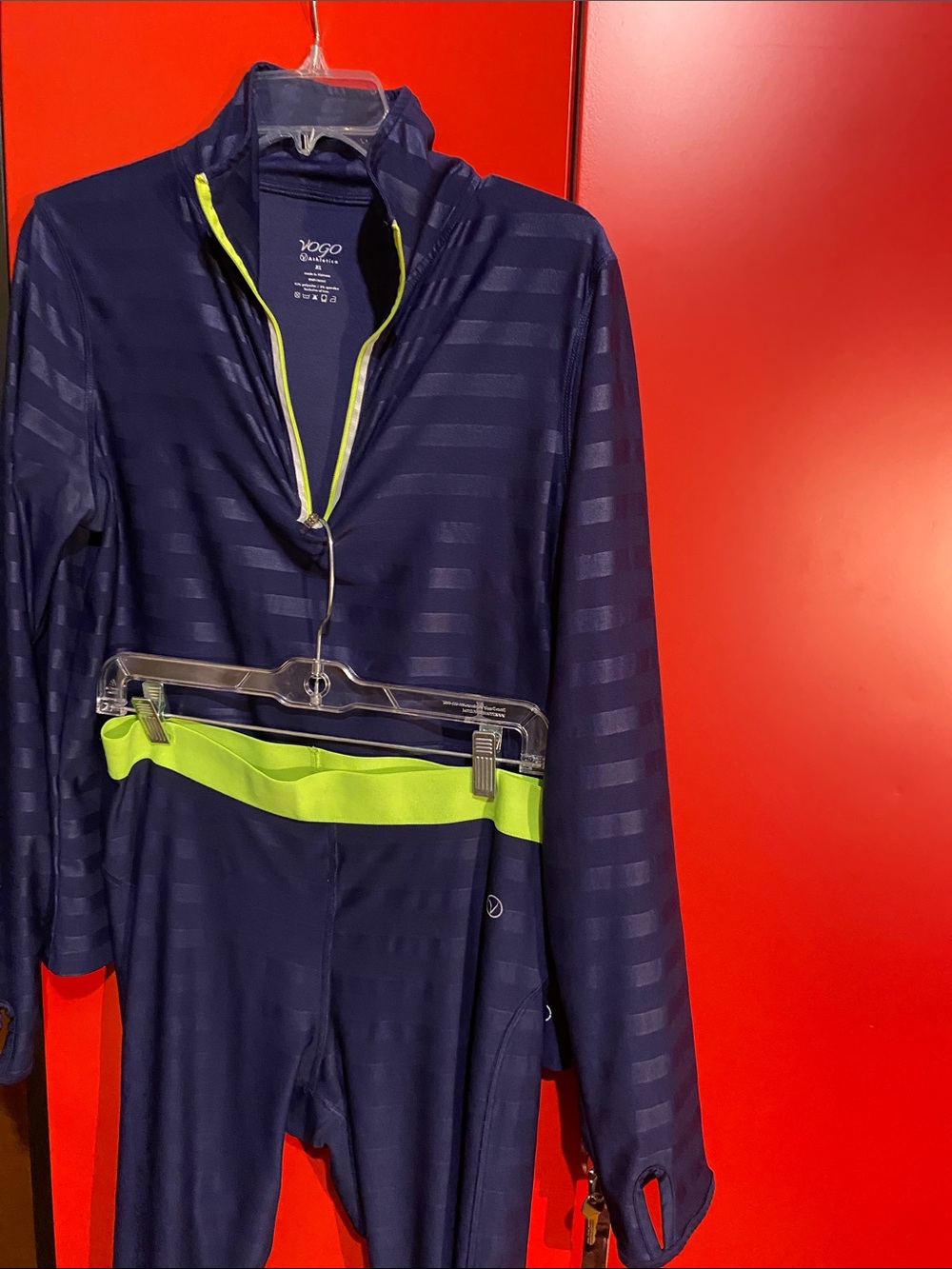 VOGO Athletica Activewear Set. Navy Shadow Stripe Neon Green - XL Top / L Bottom